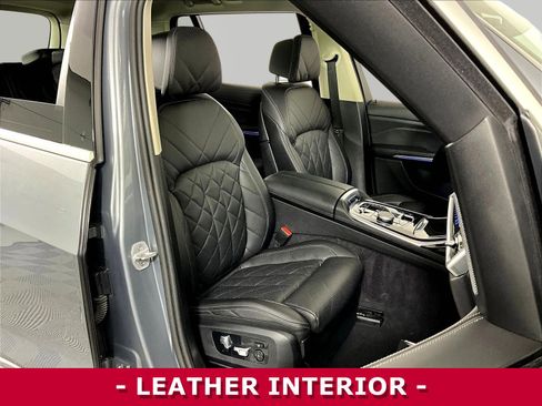 Used 2024 BMW X7 xDrive40i AWD/4WD image 29