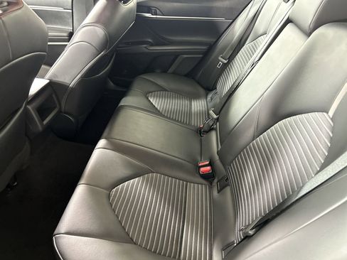 Used 2024 Toyota Camry SE image 24