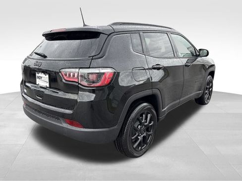 New 2026 Jeep Compass Latitude AWD/4WD image 4