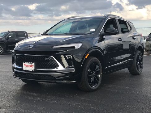 New 2026 Buick Encore GX Sport Touring image 5