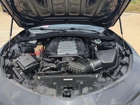 Used 2017 Chevrolet Camaro SS RWD image 18