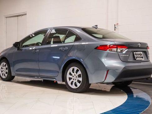 Used 2023 Toyota Corolla LE FWD image 29