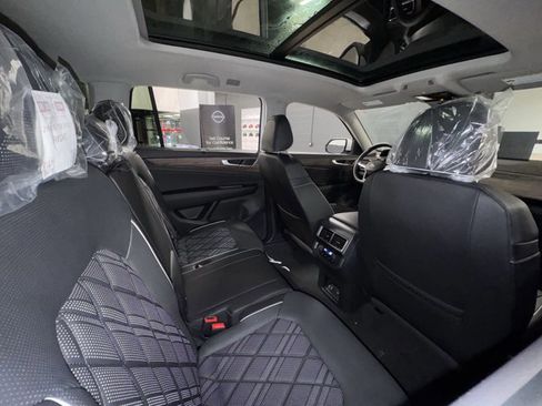 New 2026 Volkswagen Atlas SEL Premium R-Line image 13