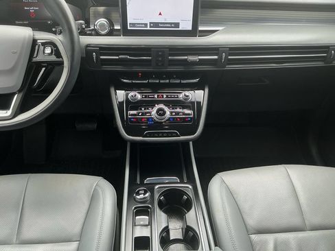 Used 2022 Lincoln Corsair Reserve w/ Elements Package FWD image 20