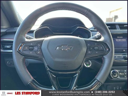 Used 2023 Chevrolet TrailBlazer RS w/ Convenience Package image 21