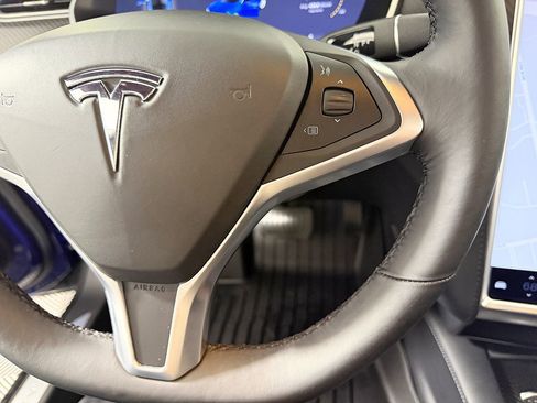 Used 2017 Tesla Model S 75D image 24