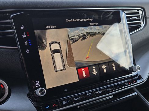 New 2026 Jeep Grand Wagoneer Limited AWD/4WD image 12