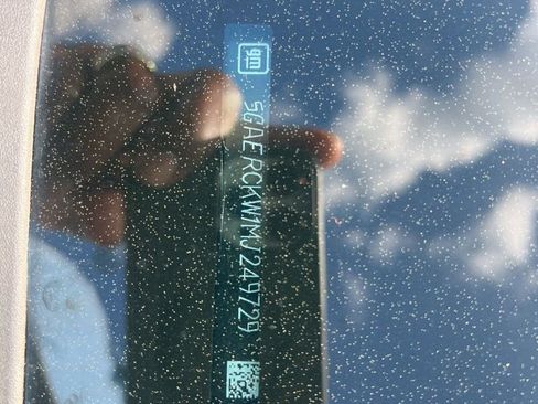 Used 2021 Buick Enclave Premium w/ Sun and Sites Package image 8