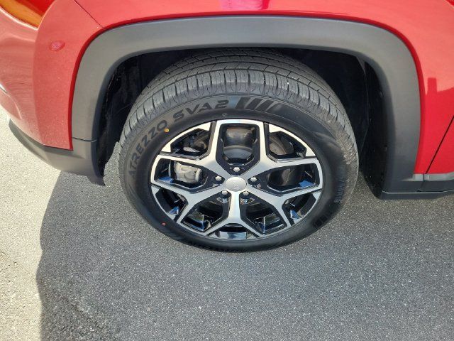 Used 2024 Jeep Compass Limited AWD/4WD image 6