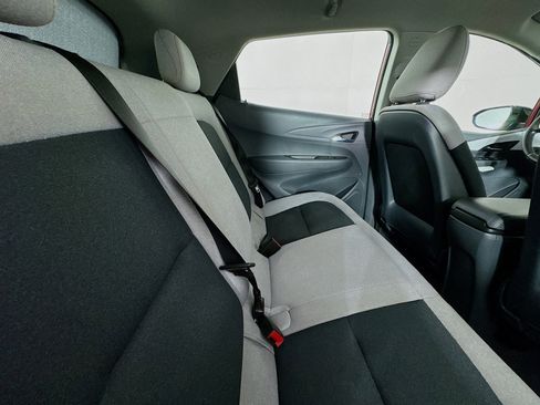 Used 2020 Chevrolet Bolt LT image 26