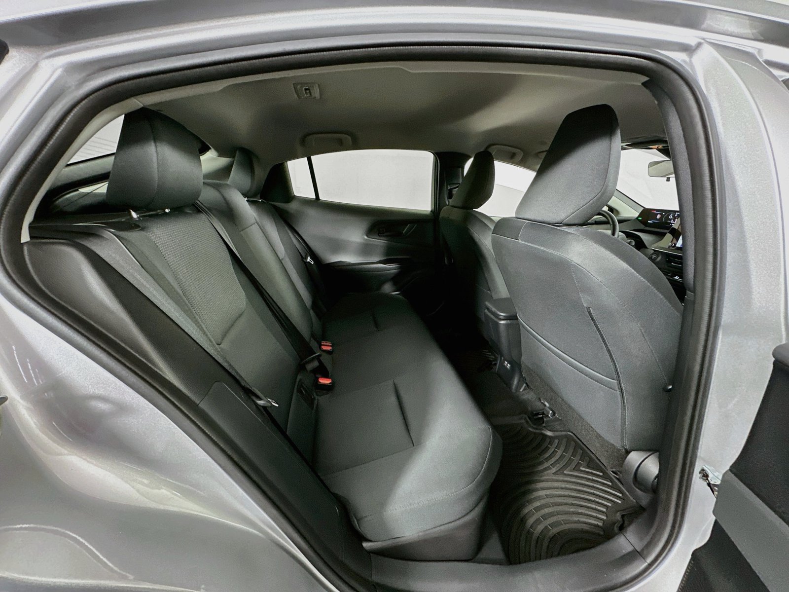 Certified 2025 Toyota Prius LE AWD/4WD image 25