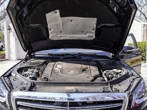 Used 2020 Mercedes-Benz S 560 4MATIC Sedan image 15