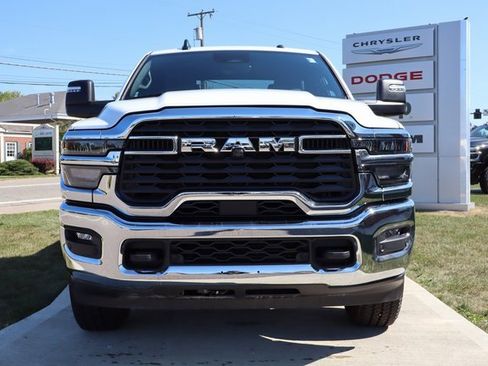 Used 2025 RAM 2500 Big Horn image 6