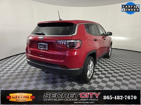 Used 2023 Jeep Compass Sport image 7