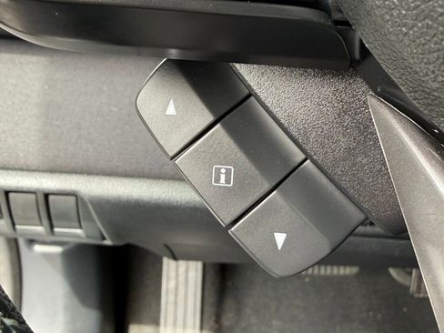 Used 2022 Subaru Legacy Premium AWD/4WD image 27