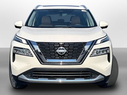 Used 2023 Nissan Rogue Platinum w/ Platinum Premium Package AWD/4WD image 3