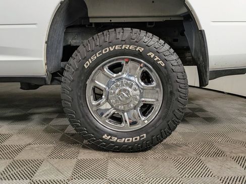 Used 2021 RAM 2500 Big Horn image 11