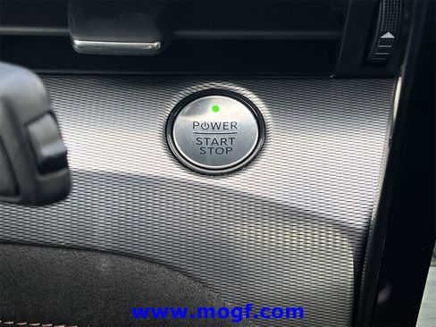 Certified 2022 Ford Mustang Mach-E GT image 8