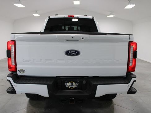 Used 2023 Ford F250 Lariat w/ Lariat Ultimate Package AWD/4WD image 8