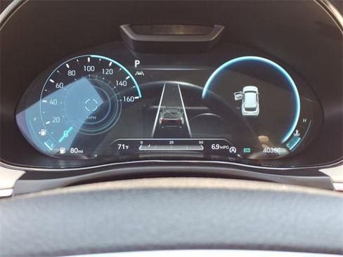 Used 2022 Genesis GV70 3.5T Sport w/ Sport Prestige Package image 10