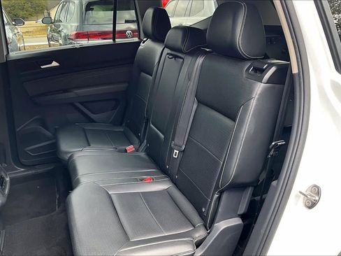Used 2023 Volkswagen Atlas SE image 21