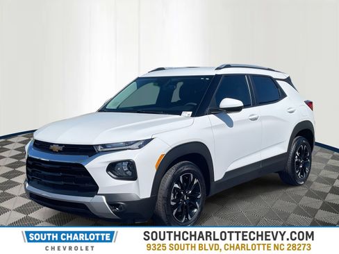 Used 2023 Chevrolet TrailBlazer LT image 1