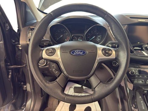 Used 2015 Ford Escape Titanium FWD image 15
