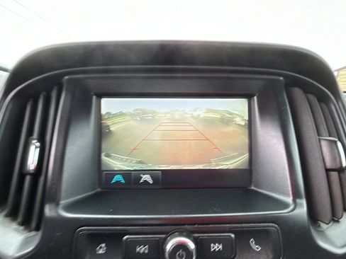 Used 2018 Chevrolet Colorado W/T RWD image 25