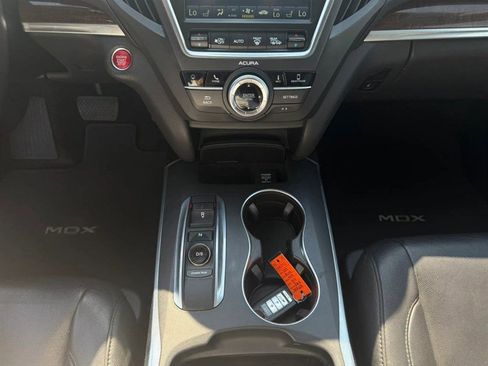 Used 2018 Acura MDX SH-AWD w/ Technology Package image 14