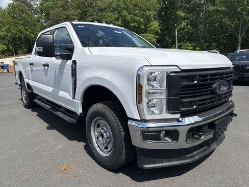 New 2026 Ford F250 XL AWD/4WD image 2