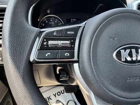 Used 2022 Kia Sportage LX image 15