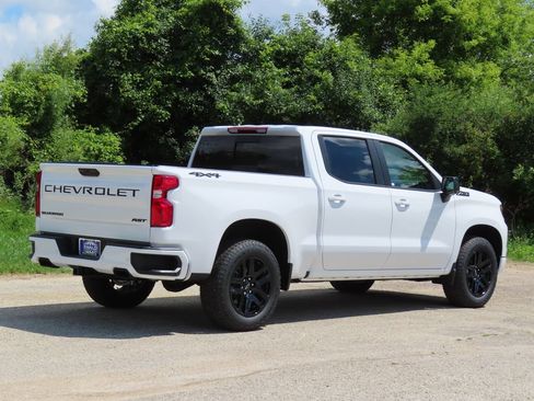 New 2026 Chevrolet Silverado 1500 RST w/ RST All Star Premium Package AWD/4WD image 3