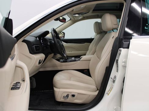 Used 2022 Maserati Levante GT image 14