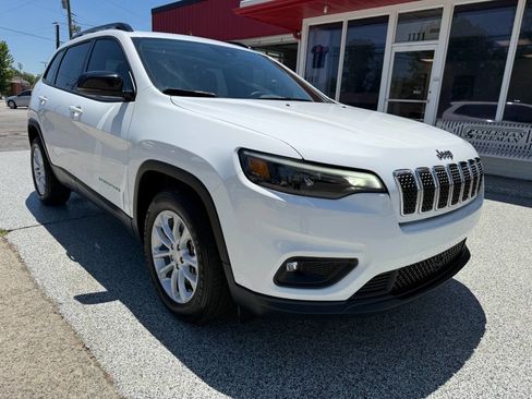Used 2022 Jeep Cherokee Latitude Lux w/ Sun & Sound Group FWD image 16