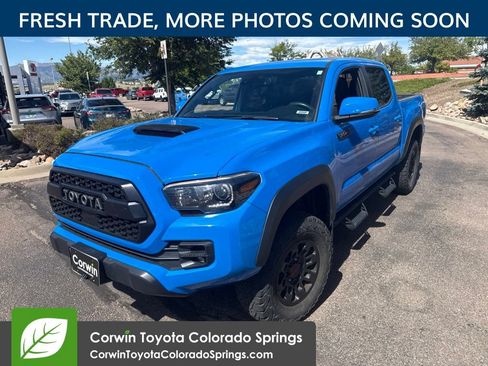 Used 2019 Toyota Tacoma TRD Pro AWD/4WD image 3