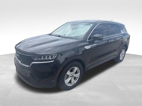 Used 2022 Kia Sorento LX FWD image 5