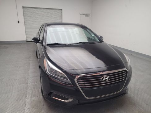 Used 2016 Hyundai Sonata Plug-In Hybrid image 14
