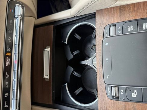 Used 2022 Mercedes-Benz GLS 450 GLS 450 image 22