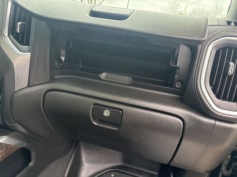 Used 2021 GMC Sierra 2500 Denali w/ Denali Ultimate Package image 15