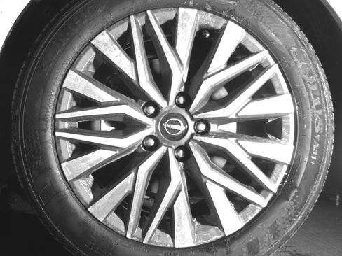 Used 2025 Nissan Altima 2.5 SV image 12