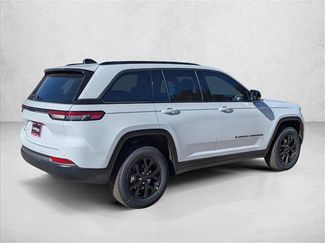 New 2026 Jeep Grand Cherokee Altitude video 2