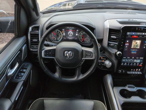 Used 2023 RAM 1500 Laramie AWD/4WD image 16