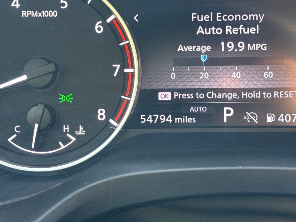 Used 2025 Nissan Rogue SV AWD/4WD image 18