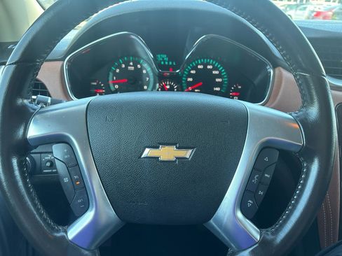 Used 2017 Chevrolet Traverse LT w/ Style and Technology Package AWD/4WD image 14