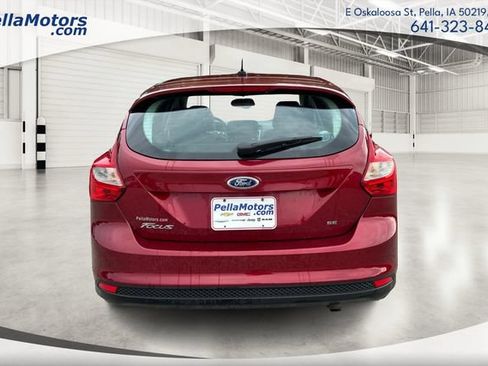 Used 2014 Ford Focus SE w/ Equipment Group 201A FWD image 4