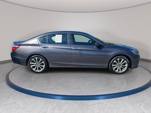 Used 2014 Honda Accord Sport image 4