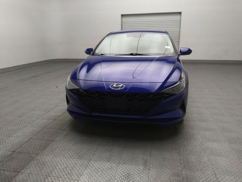 Used 2023 Hyundai Elantra SEL FWD image 15