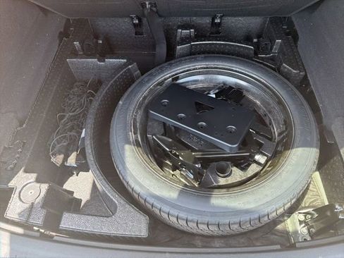 Certified 2025 Cadillac XT5 Luxury FWD image 21