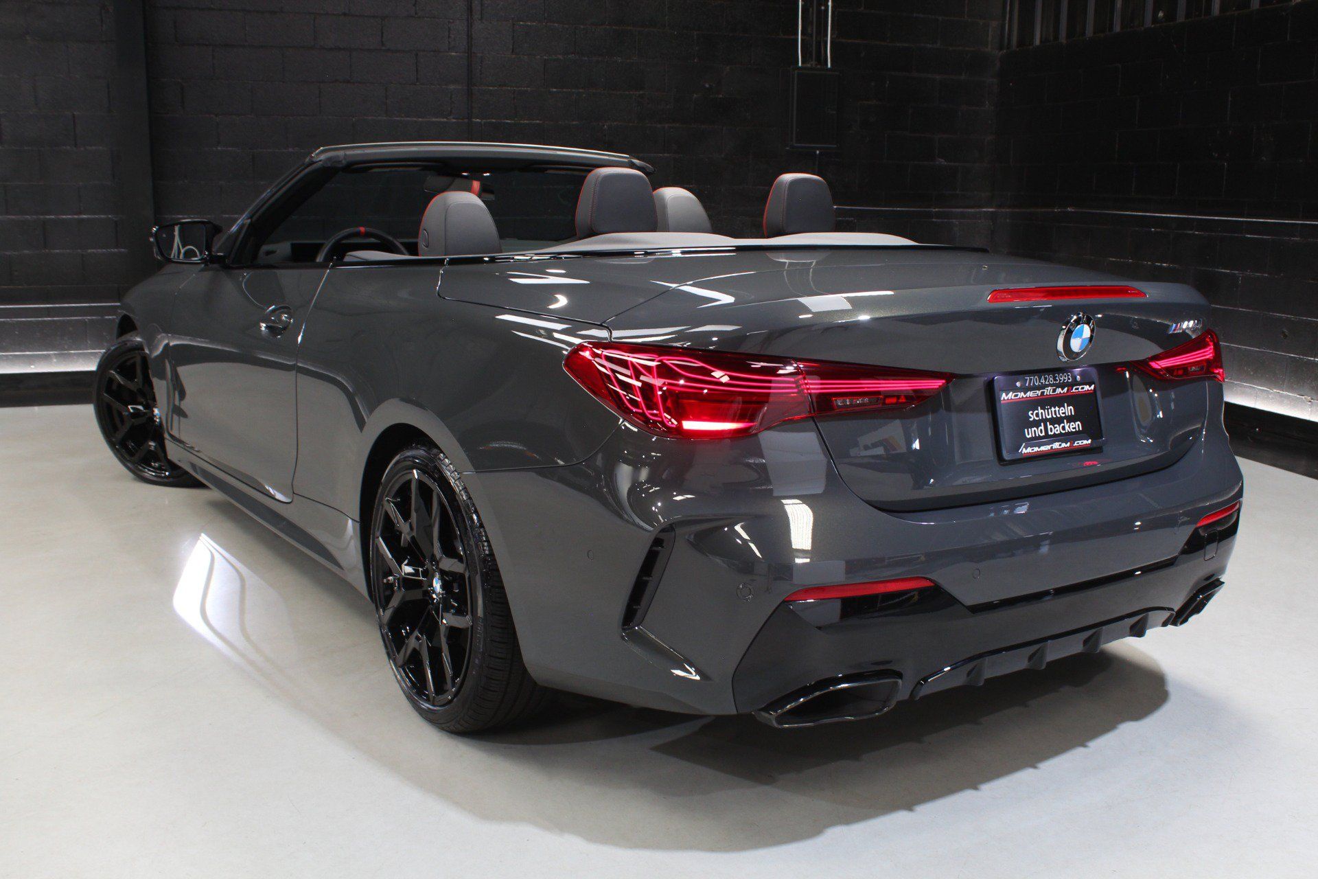 Used 2026 BMW M440i Convertible w/ Premium Package RWD image 15