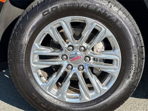 Used 2021 GMC Yukon SLT w/ SLT Luxury Plus Package image 26